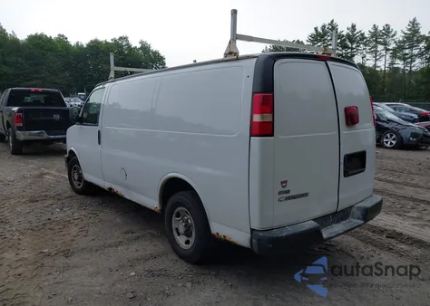 2010 Chevrolet Express G2500 из США, поврежденный, VIN 1GCZGFBA8A1129689